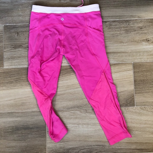 Lululemon Pink Crop Leggings with Pockets - Picture 2 of 4